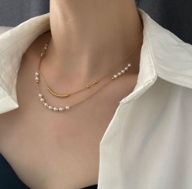 Collar Layer Dorado Perlitas Acero Inox  4E7