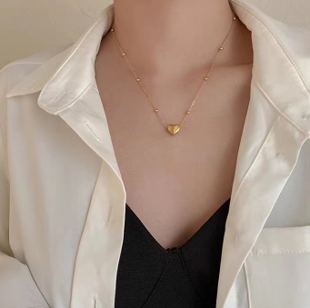 Collar Corazón Delicado Acero Inoxidable 1Q4