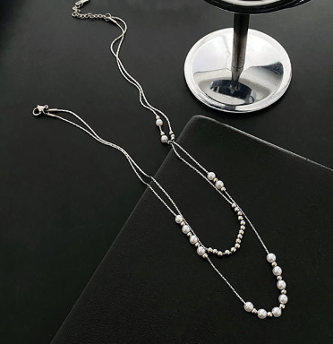 Collar Layer Plateado Perlitas Acero Inoxidable 2K8