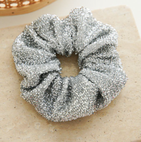 Dona Plateada para Cabello 2BB4