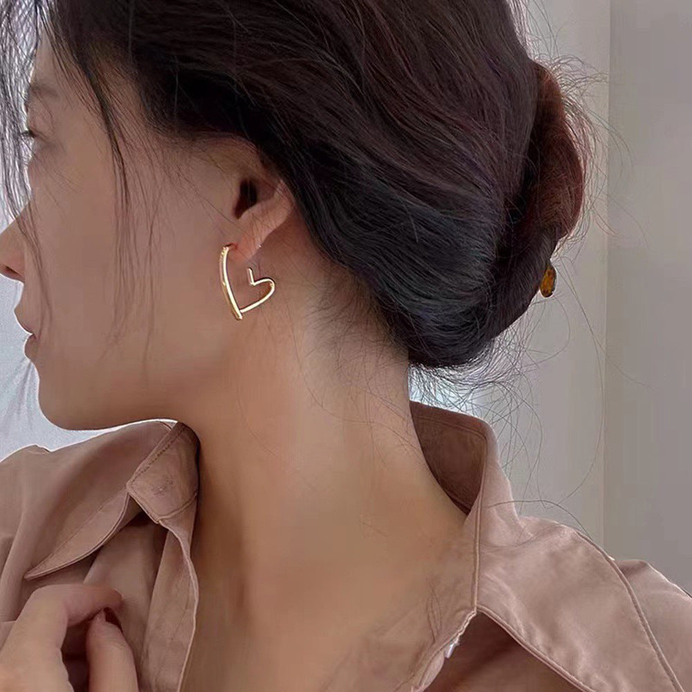 Aretes Plateados Corazón Acero Inoxidable 2D6