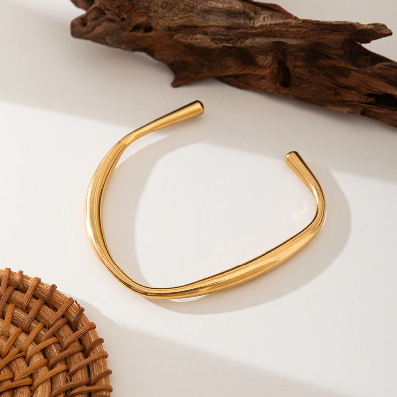 Pulsera Irregular Dorada Acero Inoxidable 2K6