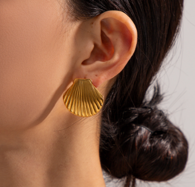 Aretes Concha de Mar Dorada  4E15