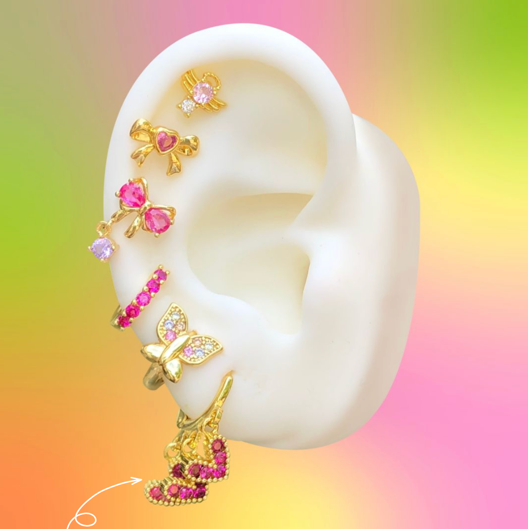 Aretes Arracada Tres Corazones Rosa Chapa de Oro Az410