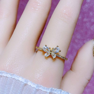Anillo Ajustable Mariposa Chapa de Oro 2N3