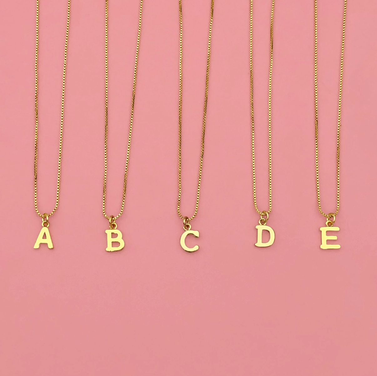 Collar Inicial Chapa de Oro
