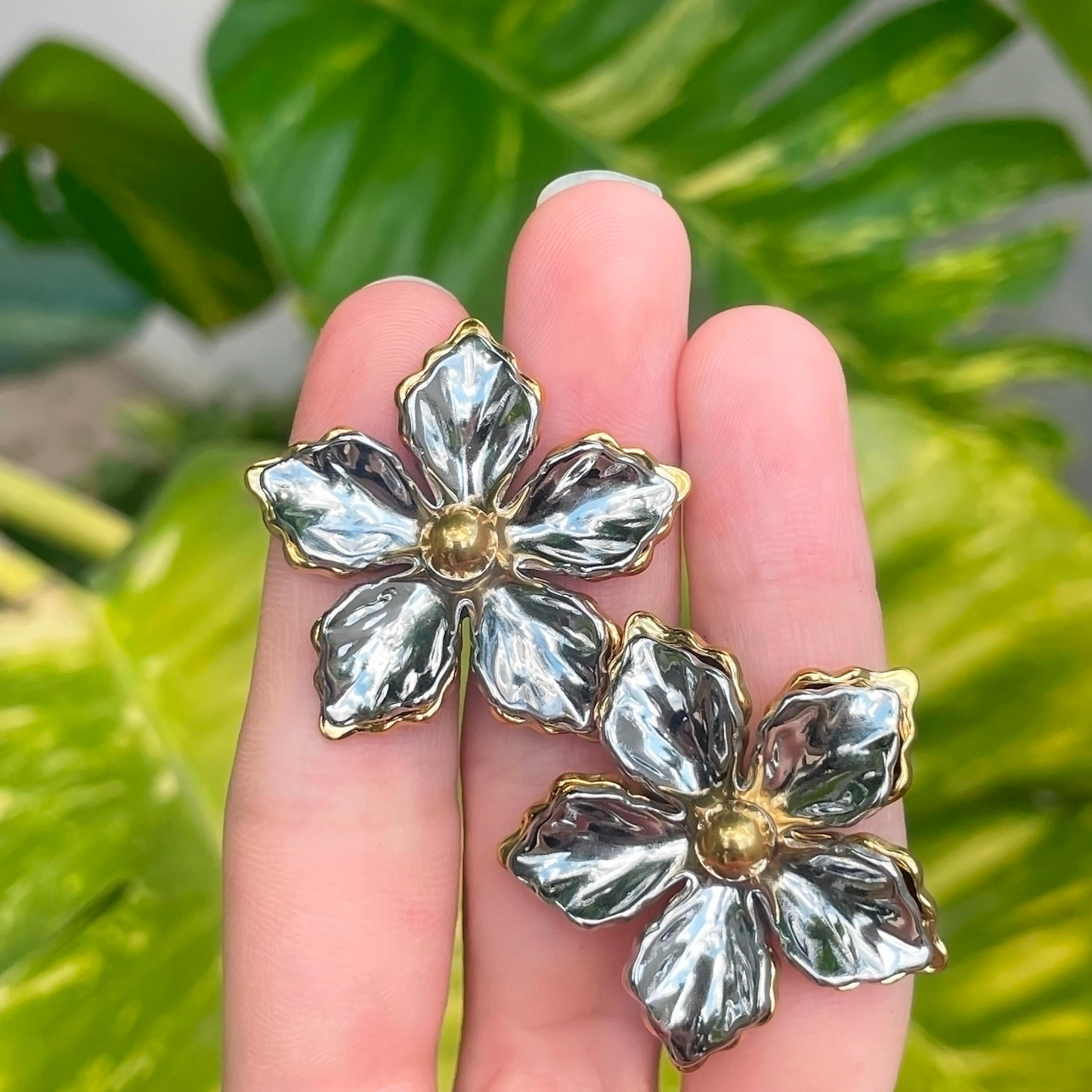 Aretes Flor Oro-Plata Acero Inoxidable 2E1