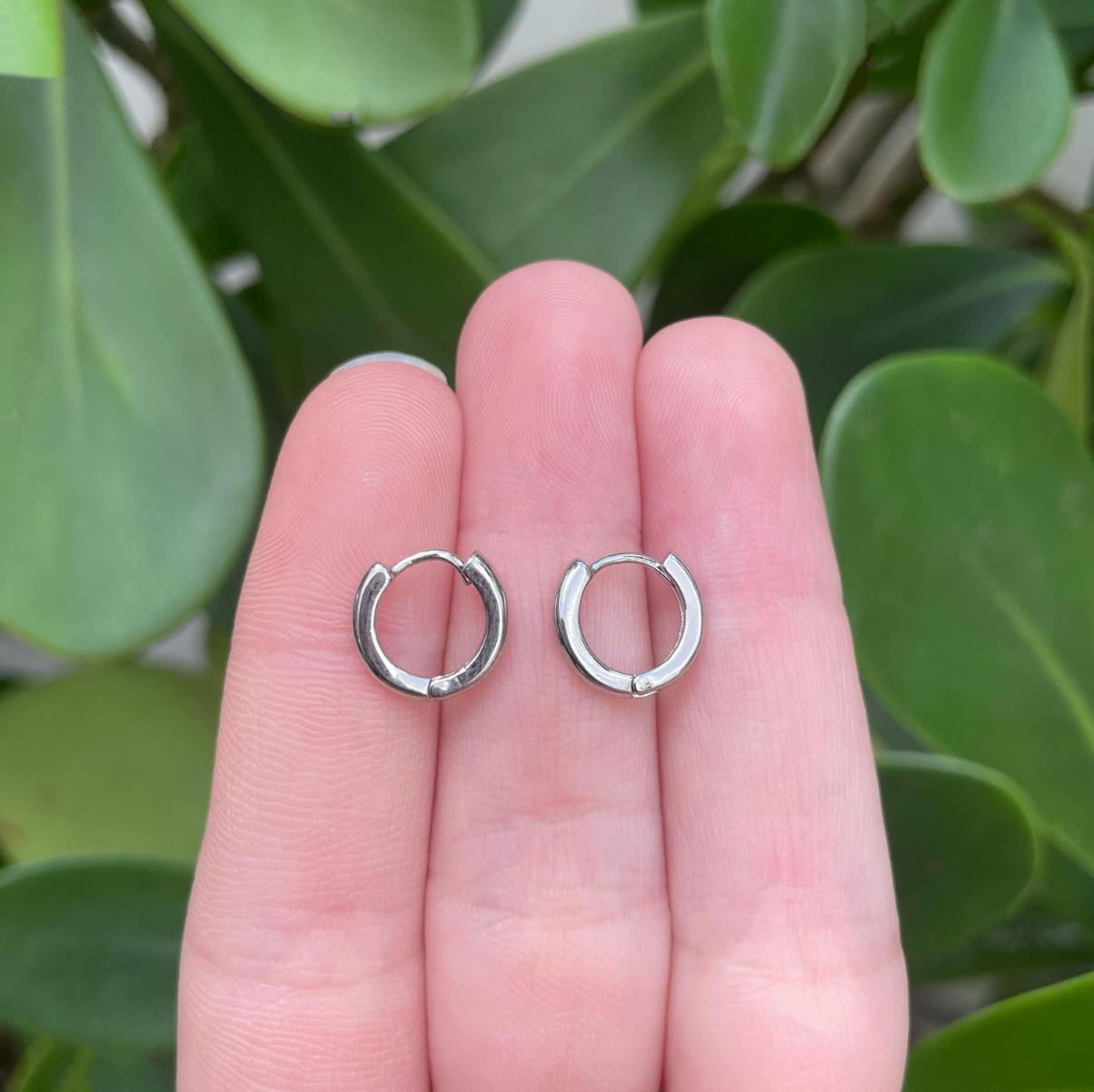 Aretes Arracada Plateada Chapa de Oro LU