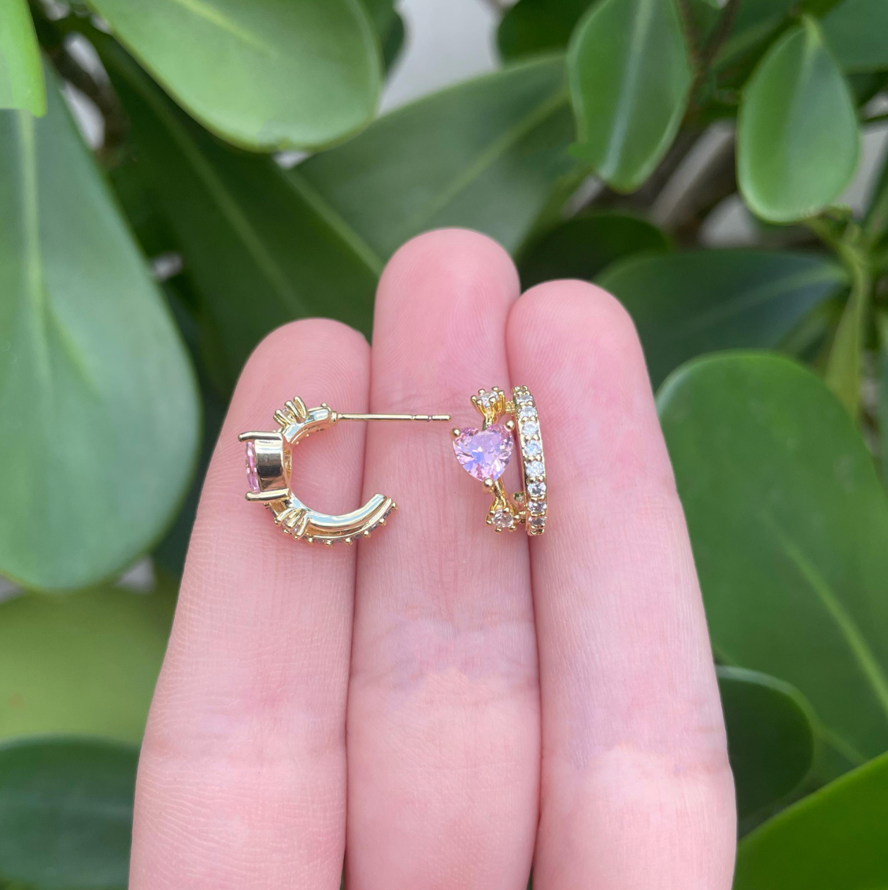 Aretes Corazón Rosa Chapa de Oro Az118