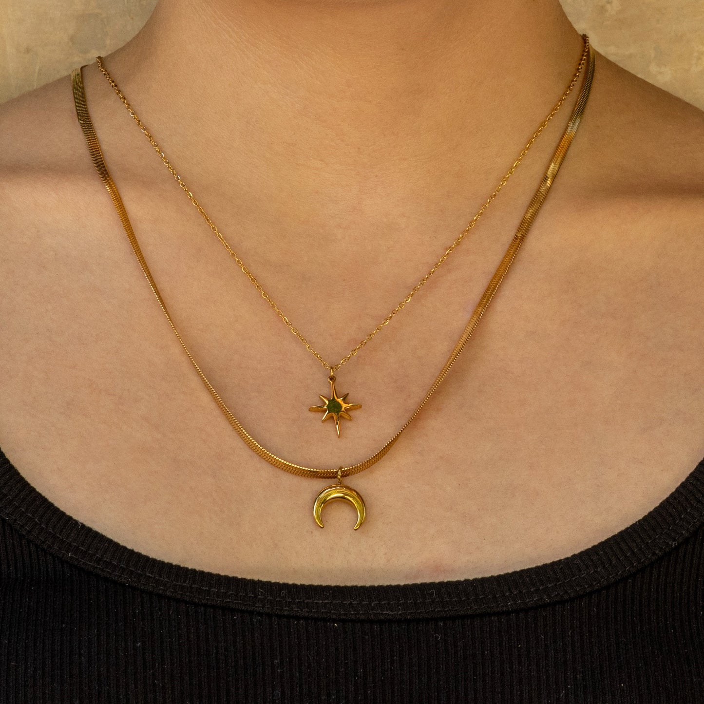 Collar Layer Estrella y Luna Dorado Acero Inoxidable 1M8