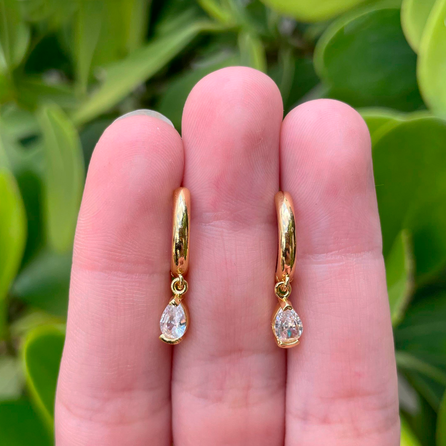 Aretes Arracada Zirconia Chapa de Oro AQz435