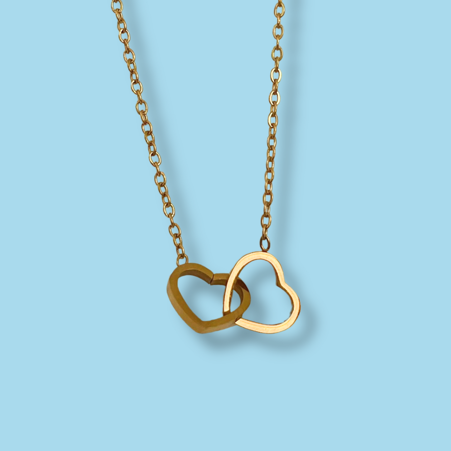 Collar Dorado Corazones Enlazados Acero Inoxidable 4E3