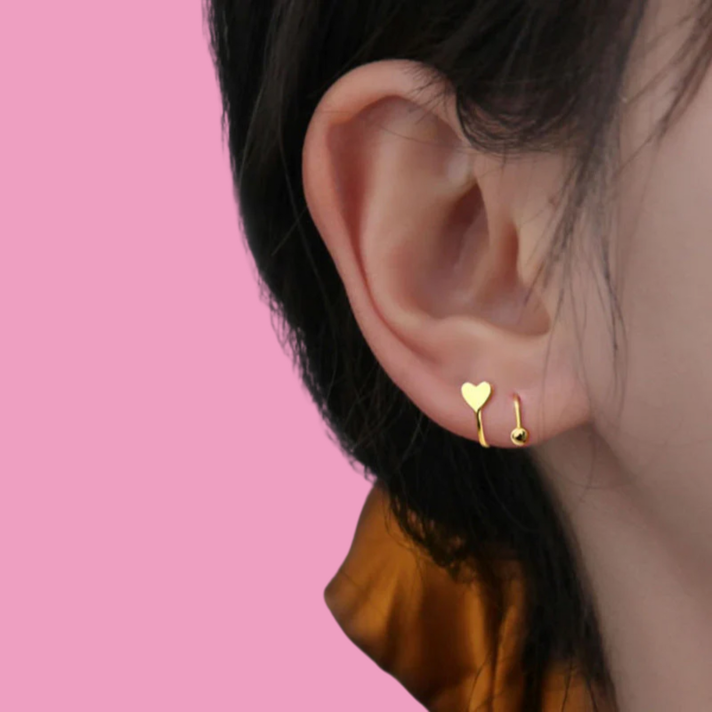 Aretes Dorados Vuelta de Corazón Chapa de Oro  1Z5