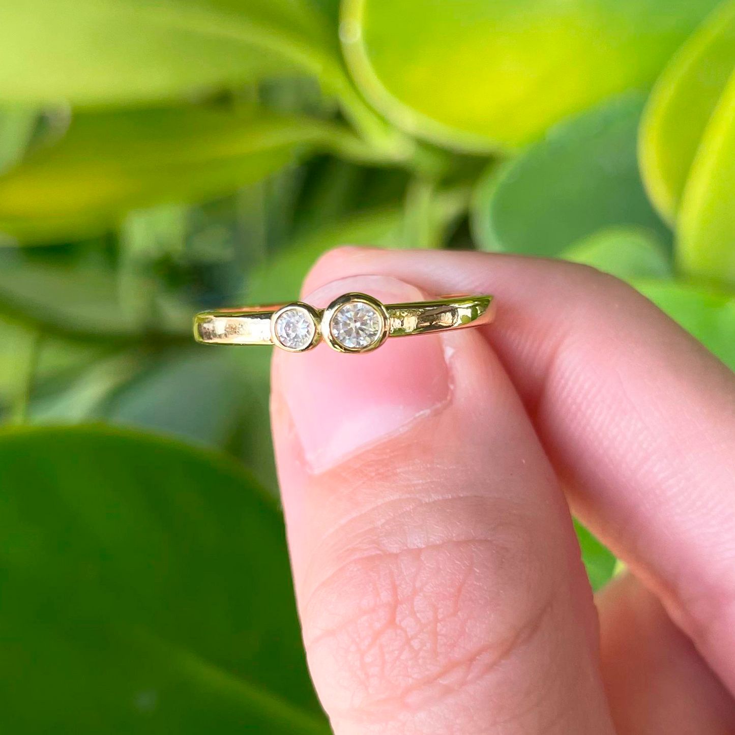 Anillo Dos Zirconias Dorado Chapa de Oro