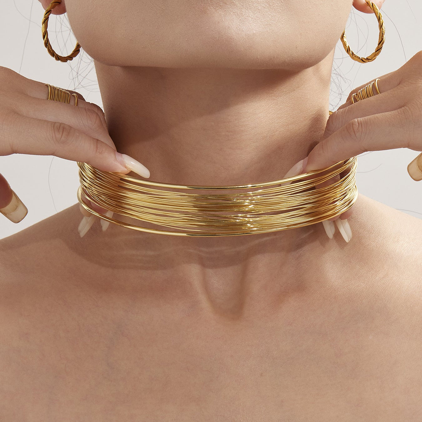 Collar Dorado Alambre Acero Inoxidable 1AA4