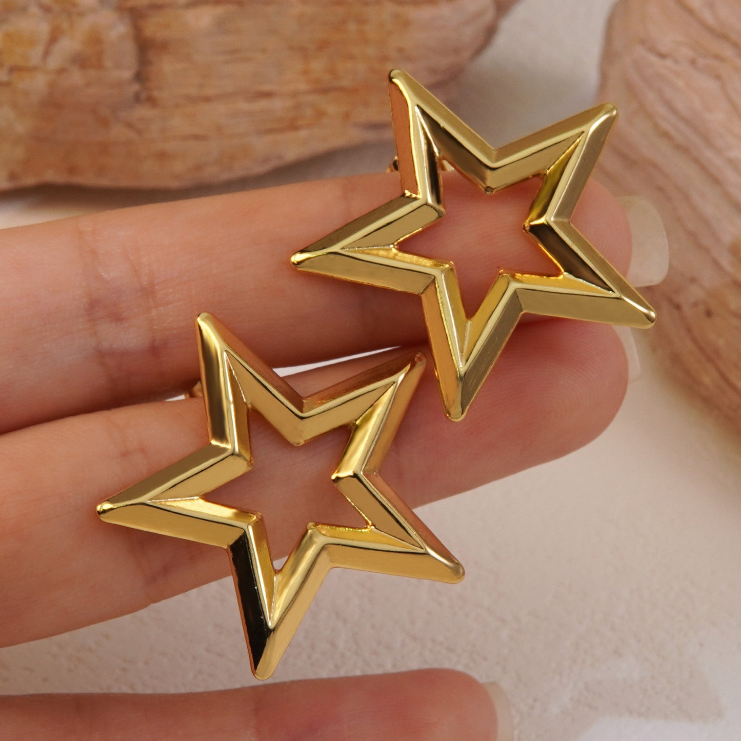 Aretes Dorados Estrella Acero Inoxidable  3A6