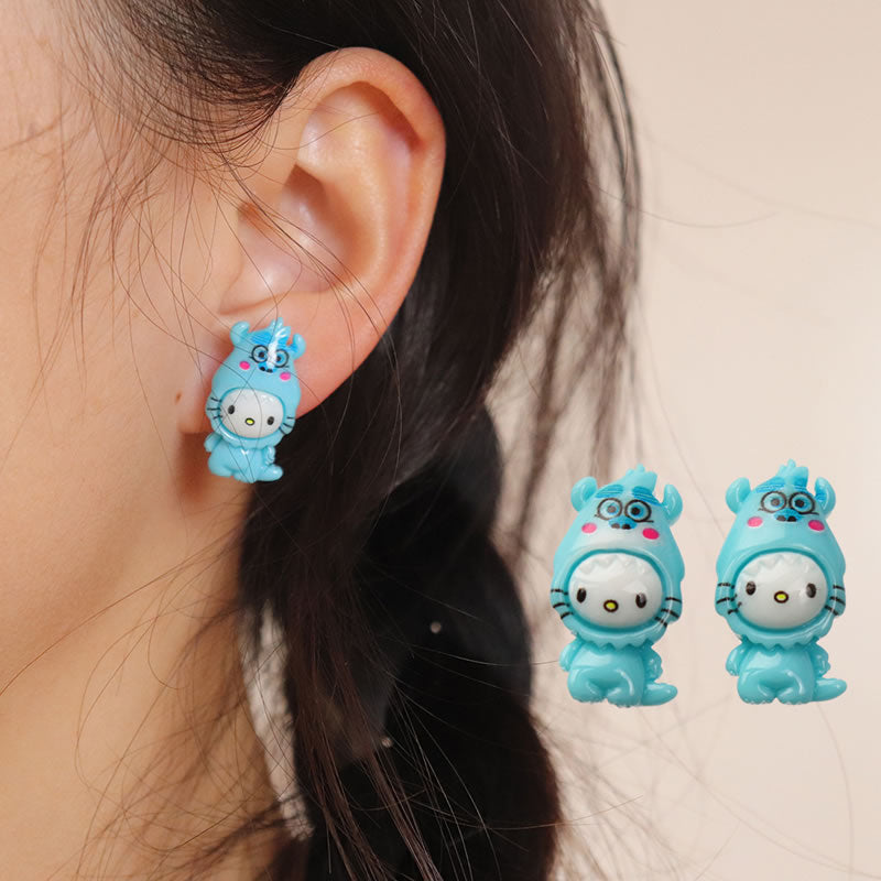 Aretes Kitty Vestida de Sullivan 2V8