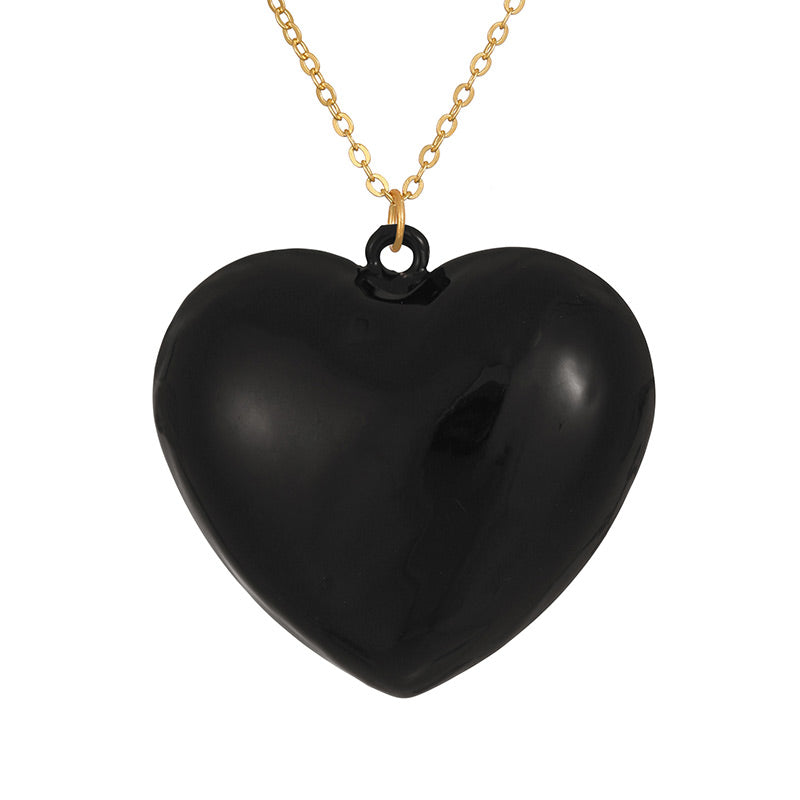 Collar Dorado Corazón Grande Negro 2K1
