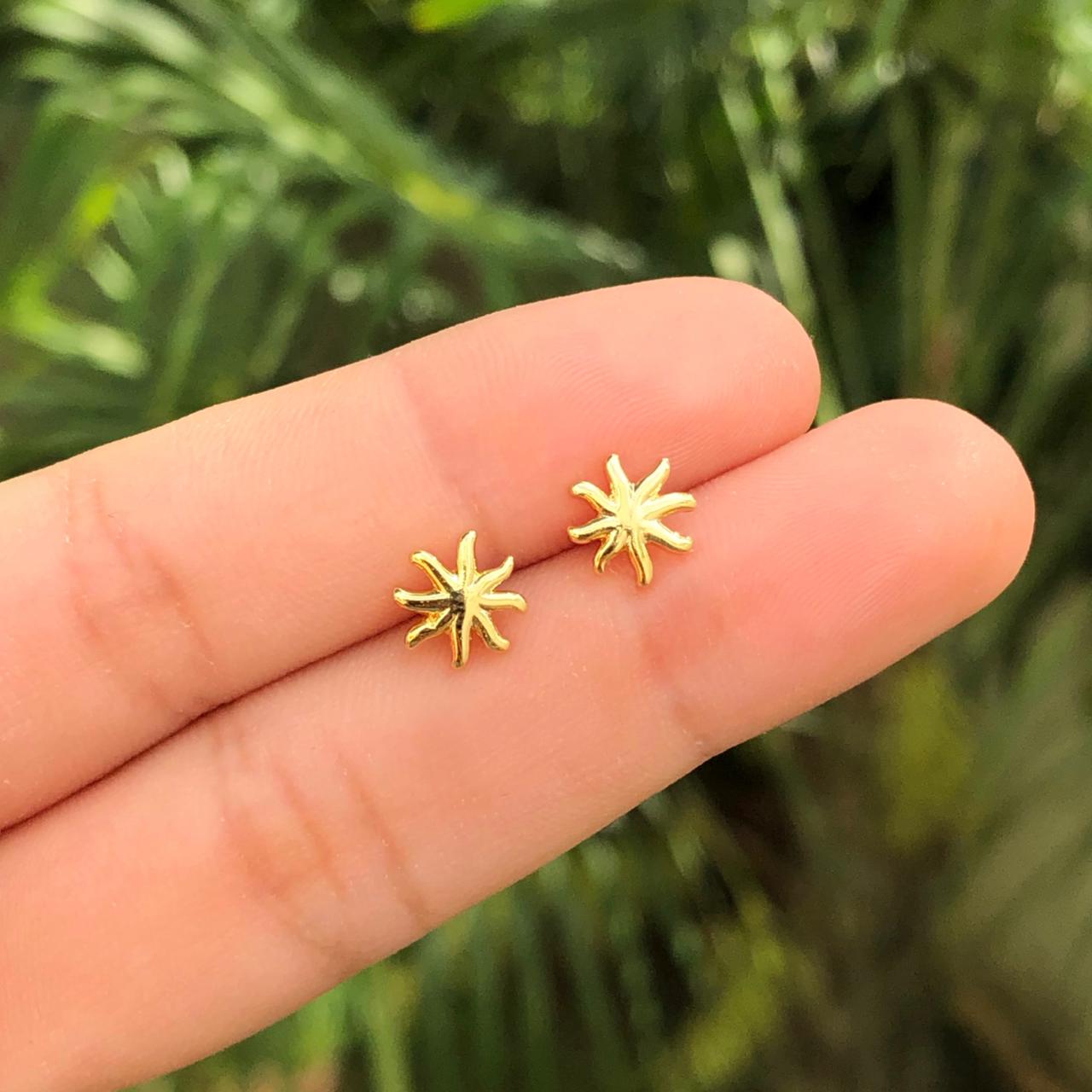 Aretes Sol Chapa de Oro Az88