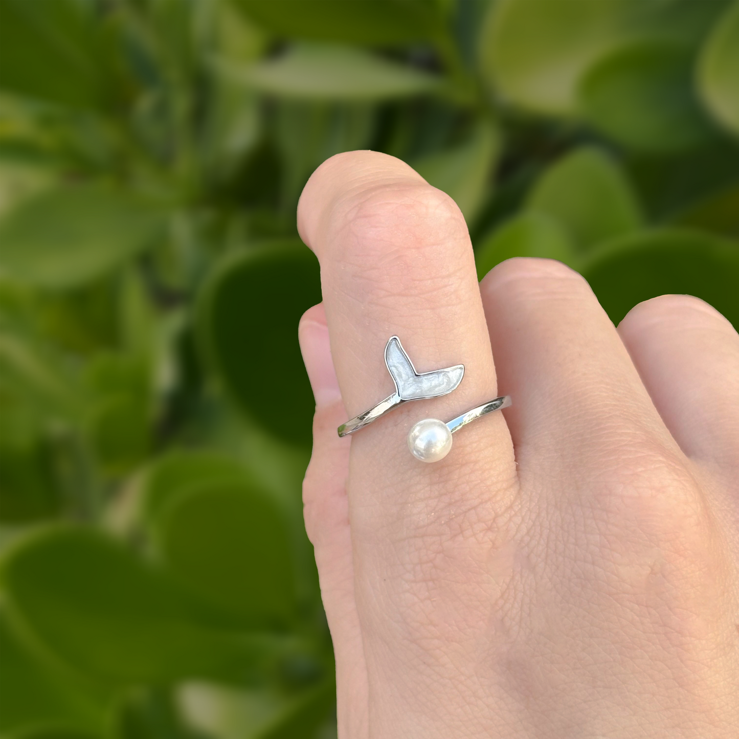 Anillo Plateado Cola de Sirena con Perla Ajustable Chapa de Oro C602