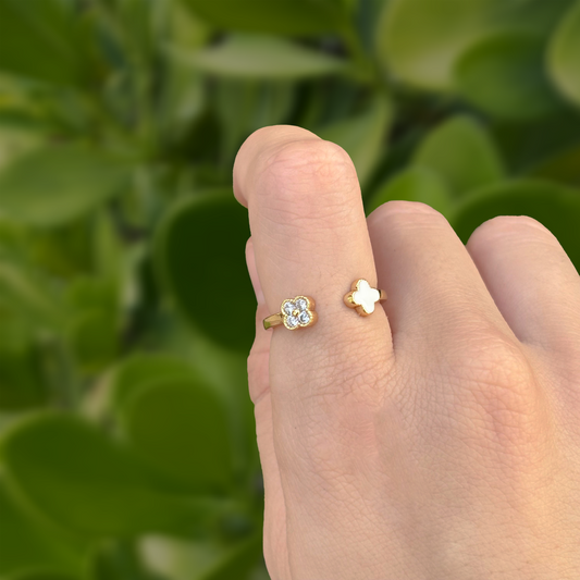 Anillo Dorado Flor Trébol Ajustable Chapa de Oro C708