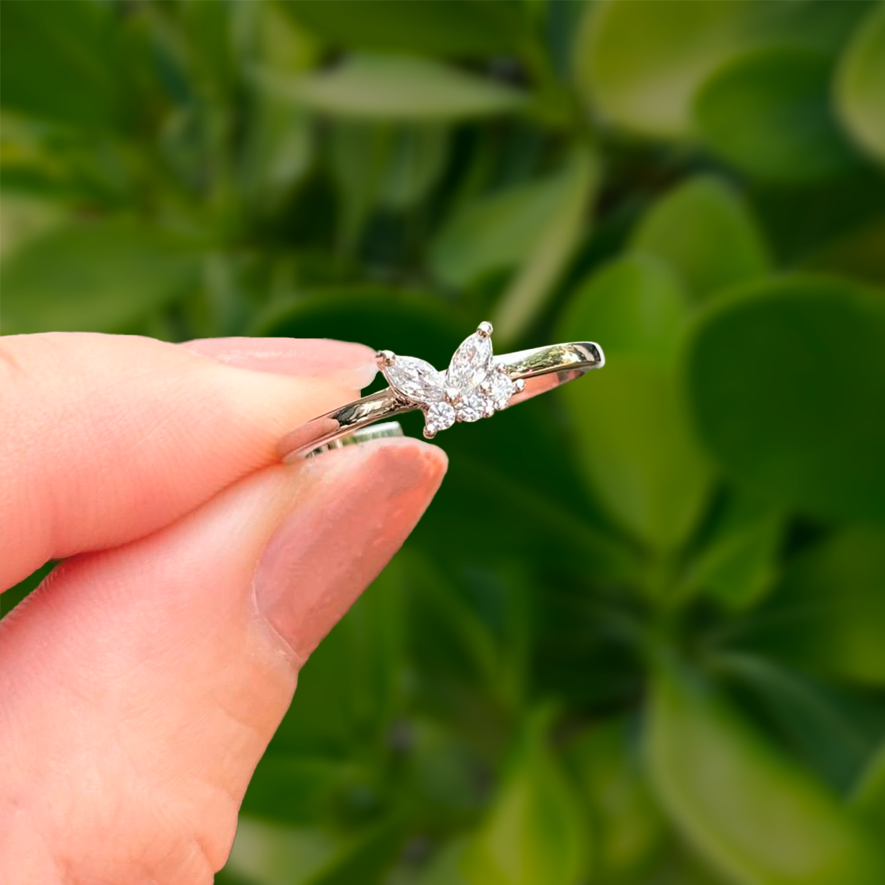 Anillo Plateado Mariposa Zirconias Chapa de Oro Az92