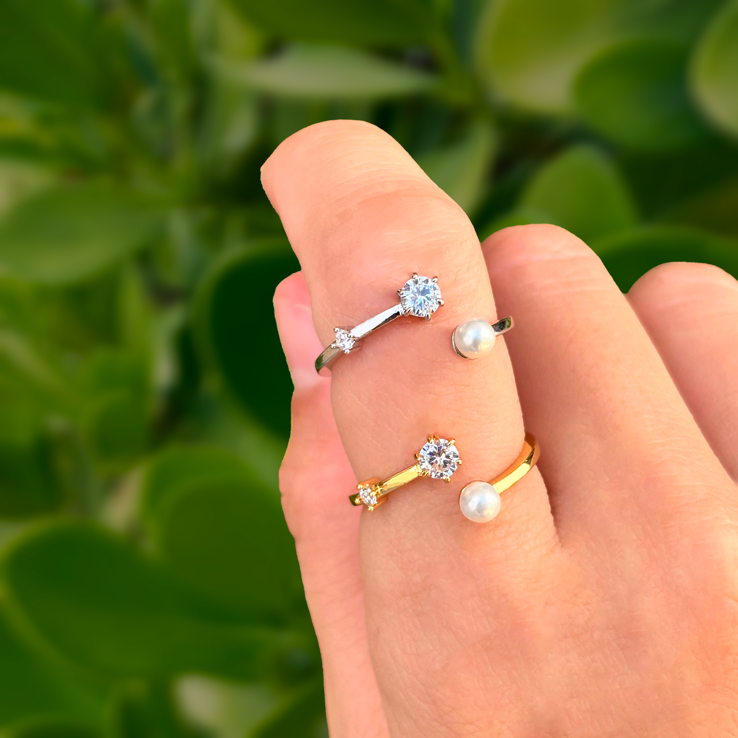 Anillo Zirconia Y Perla Ajustable Chapa de Oro