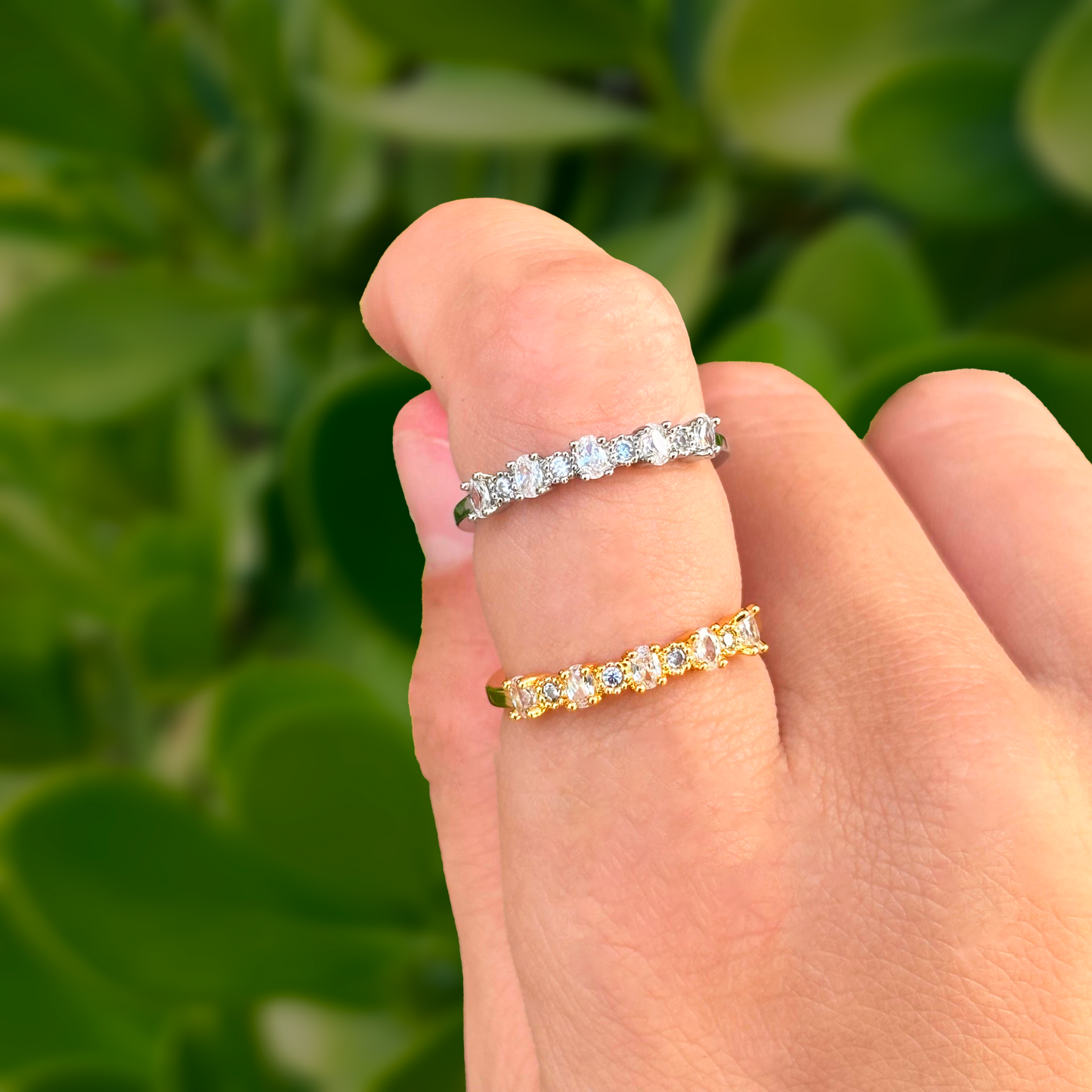 Anillo Zirconias Ajustable Chapa de Oro