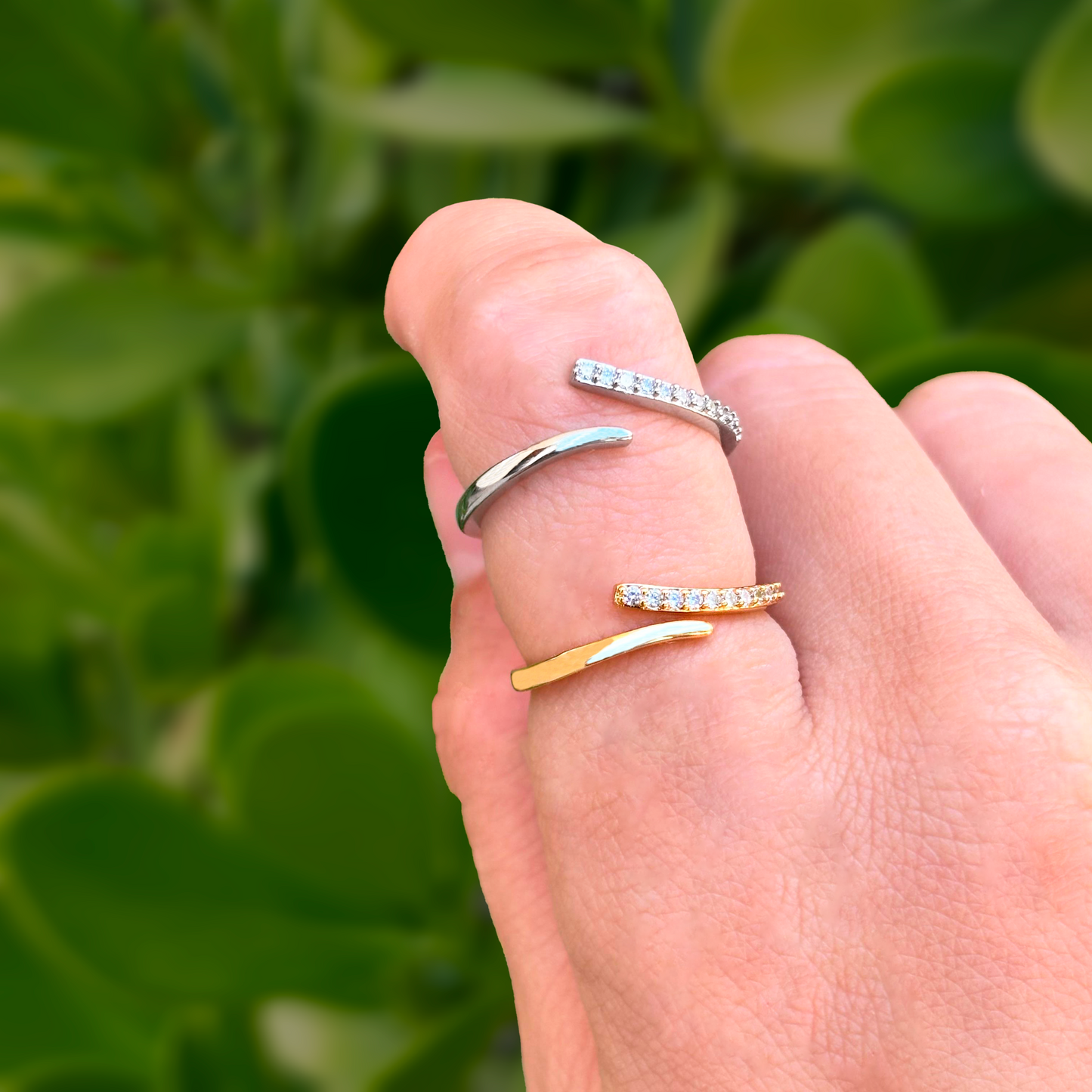 Anillo Lineal Ajustable Chapa de Oro