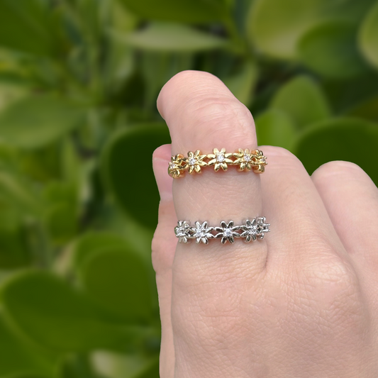 Anillo Flores Zirconias Ajustable Chapa de Oro