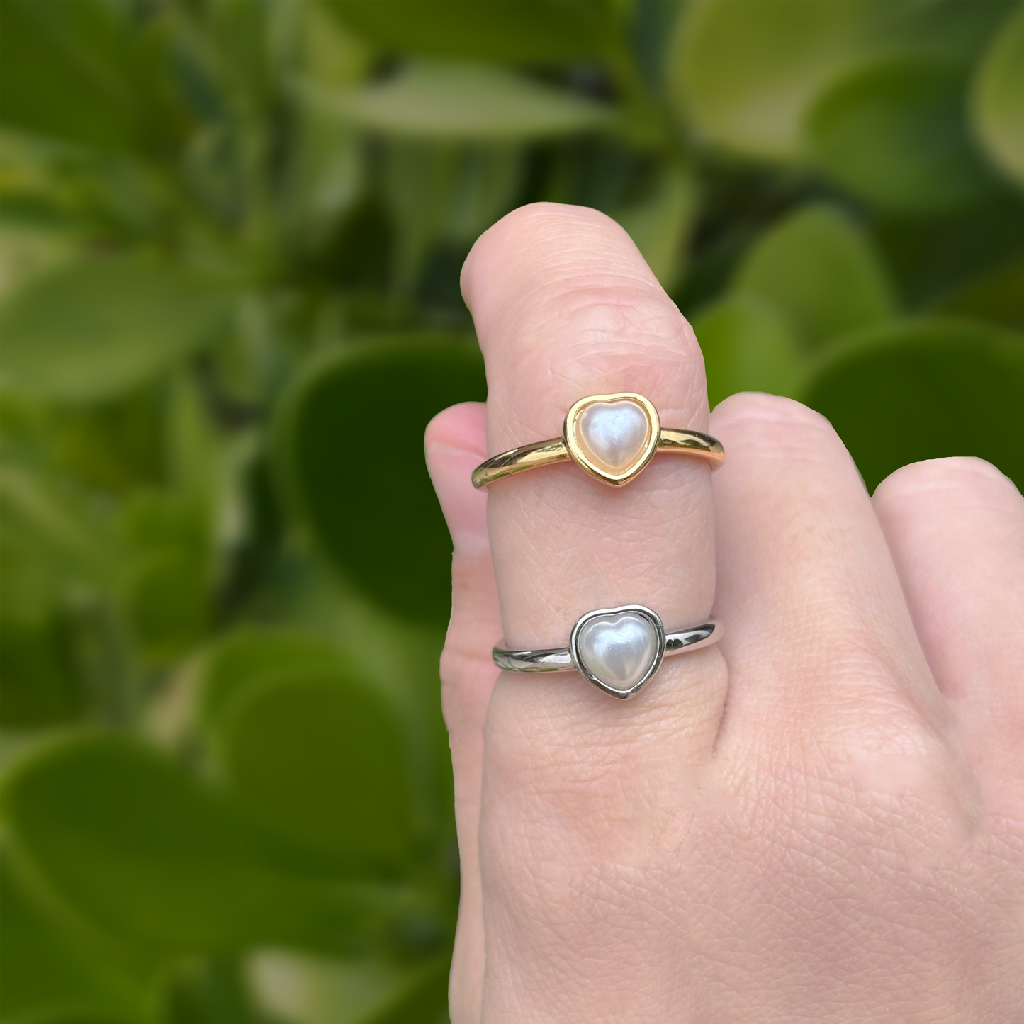 Anillo Corazón Aperlado Ajustable Chapa de Oro