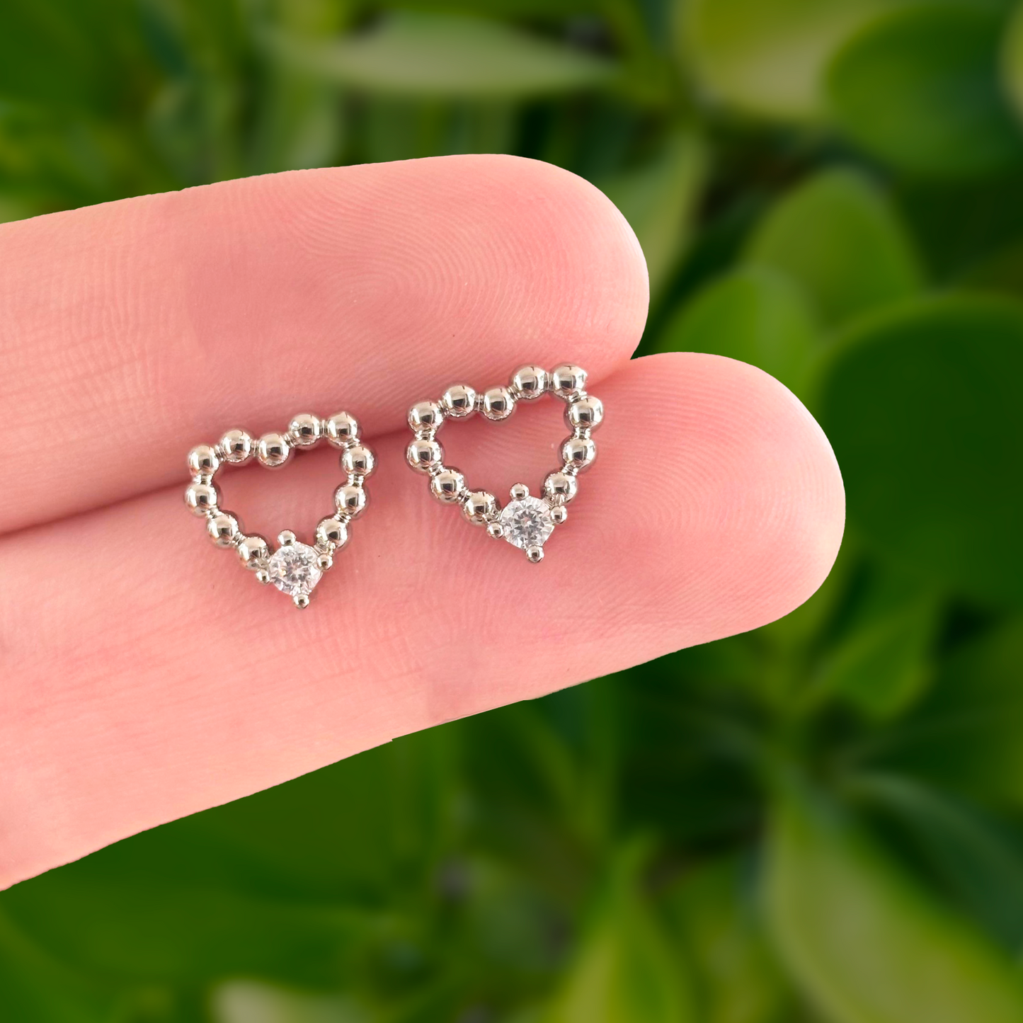 Aretes Corazón Plateado Chapa de Oro Az188