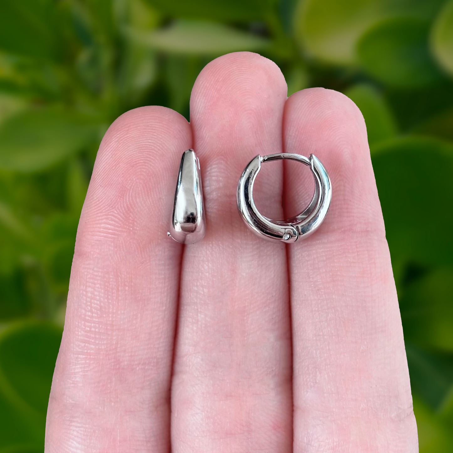 Aretes Arracadas Plateadas Acero Inoxidable 1.4cm  1G3