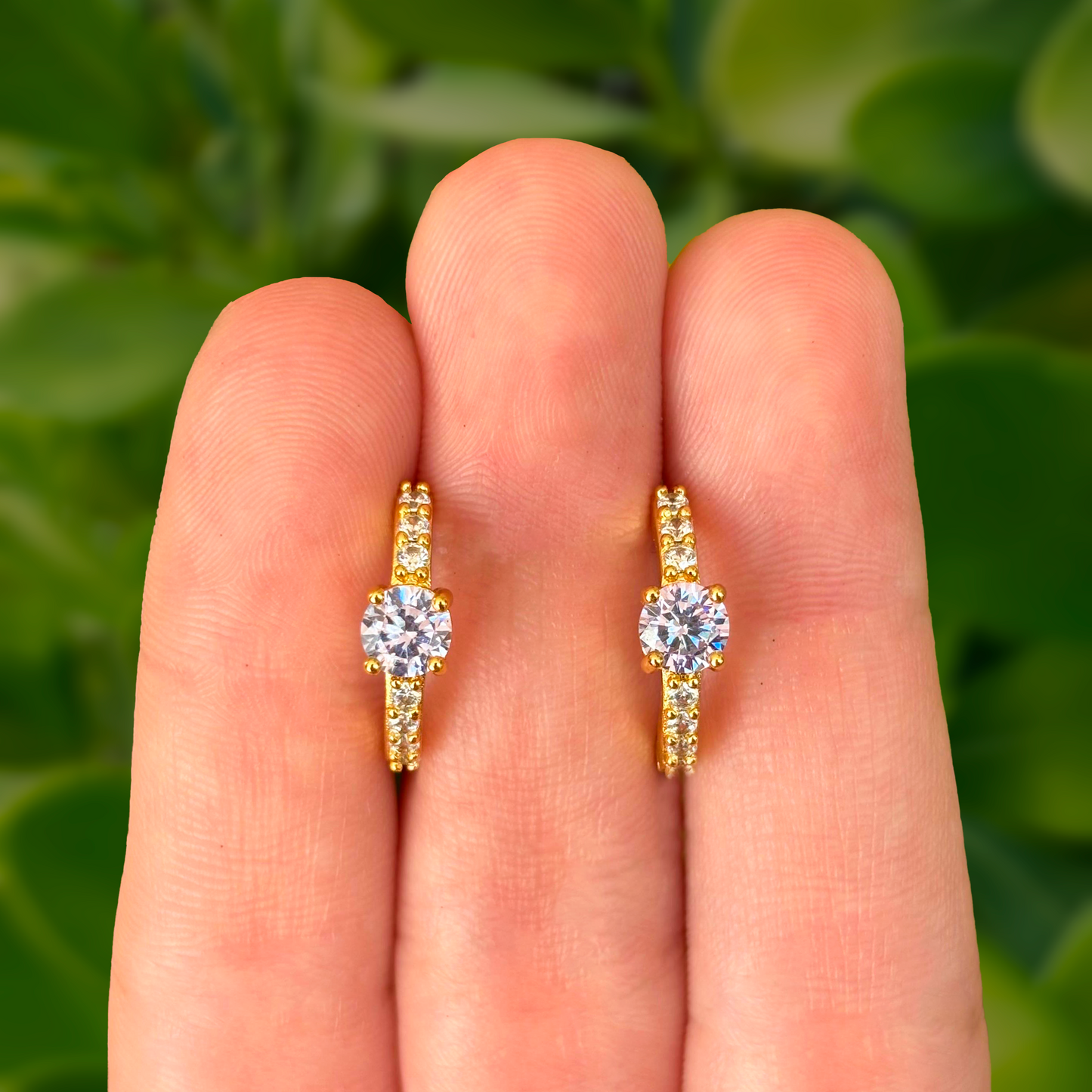 Aretes Arracada Zirconia Lila Chapa de Oro Az371