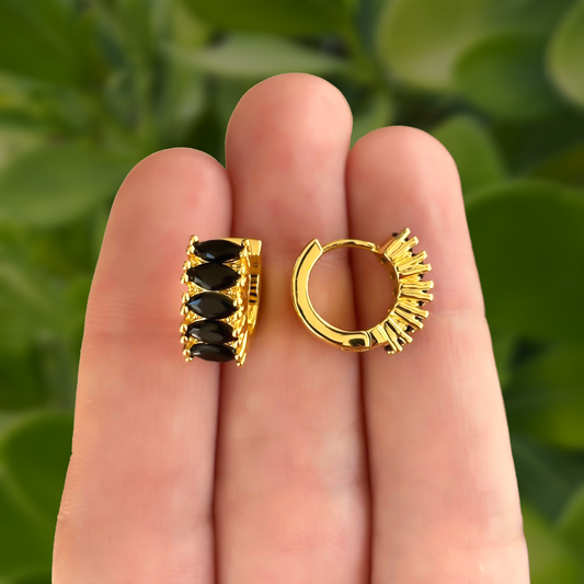 Aretes Arracada Zirconias Negras Chapa de Oro C682