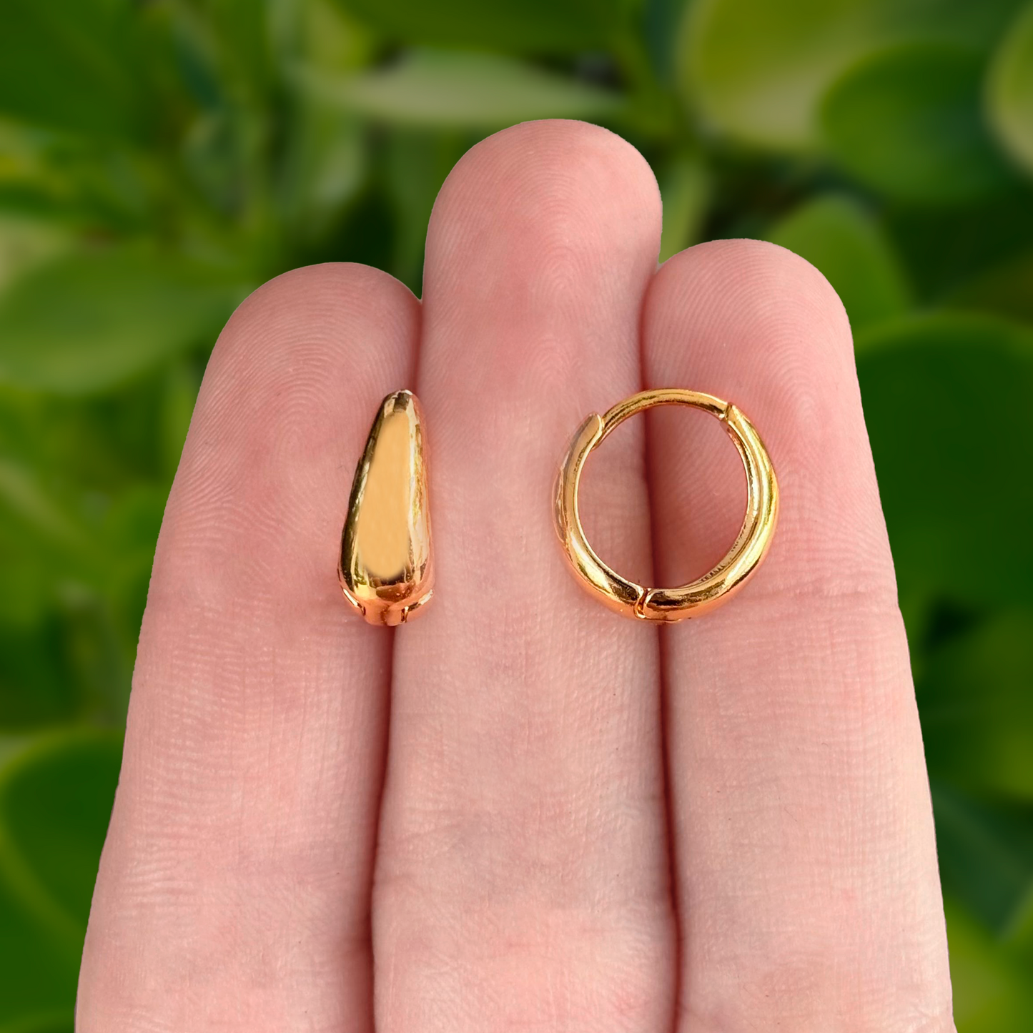 Aretes Arracadas Doradas Acero Inoxidable 1.3cm  1u6