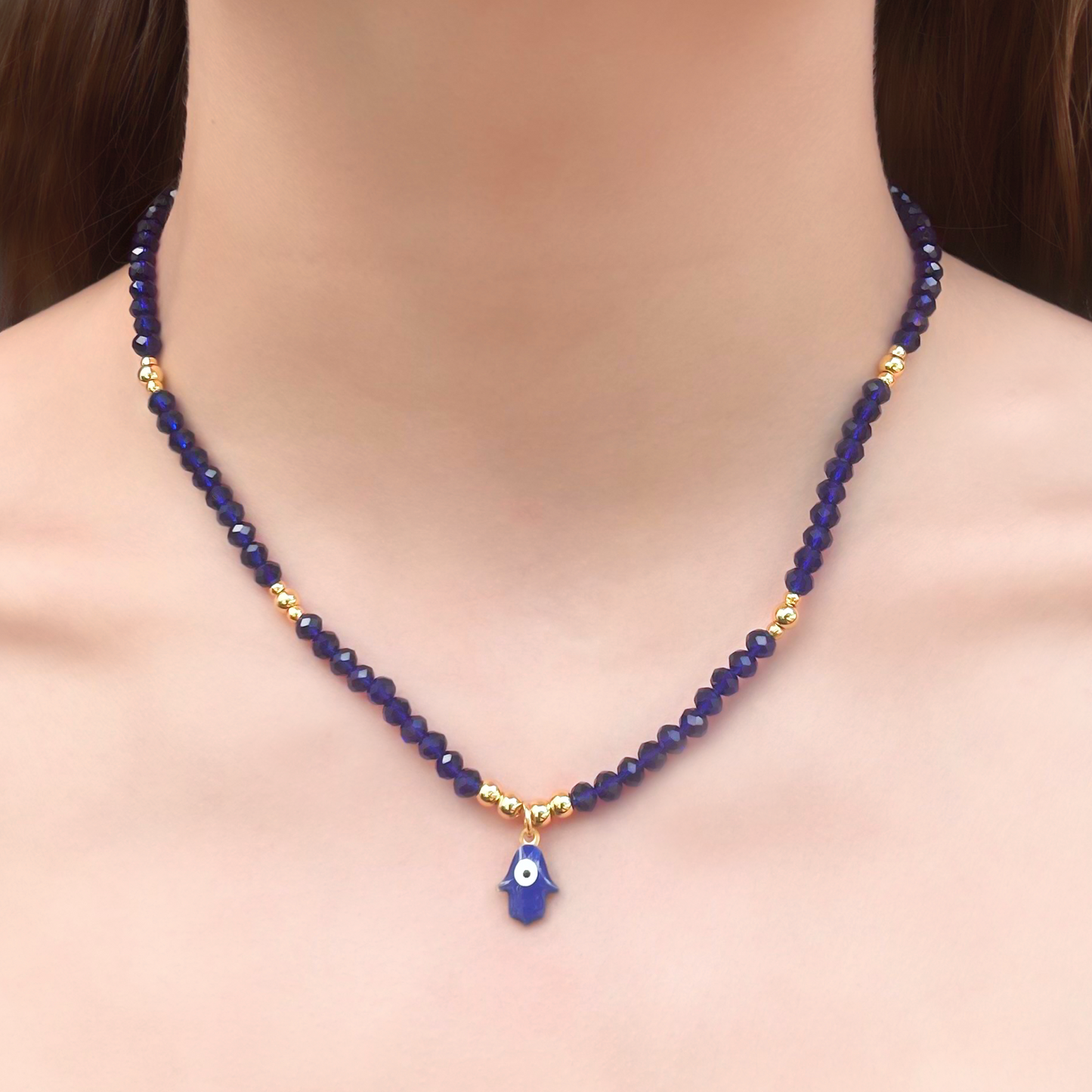 Collar Azul Cristales Mano Fátima Chapa de Oro 1G5