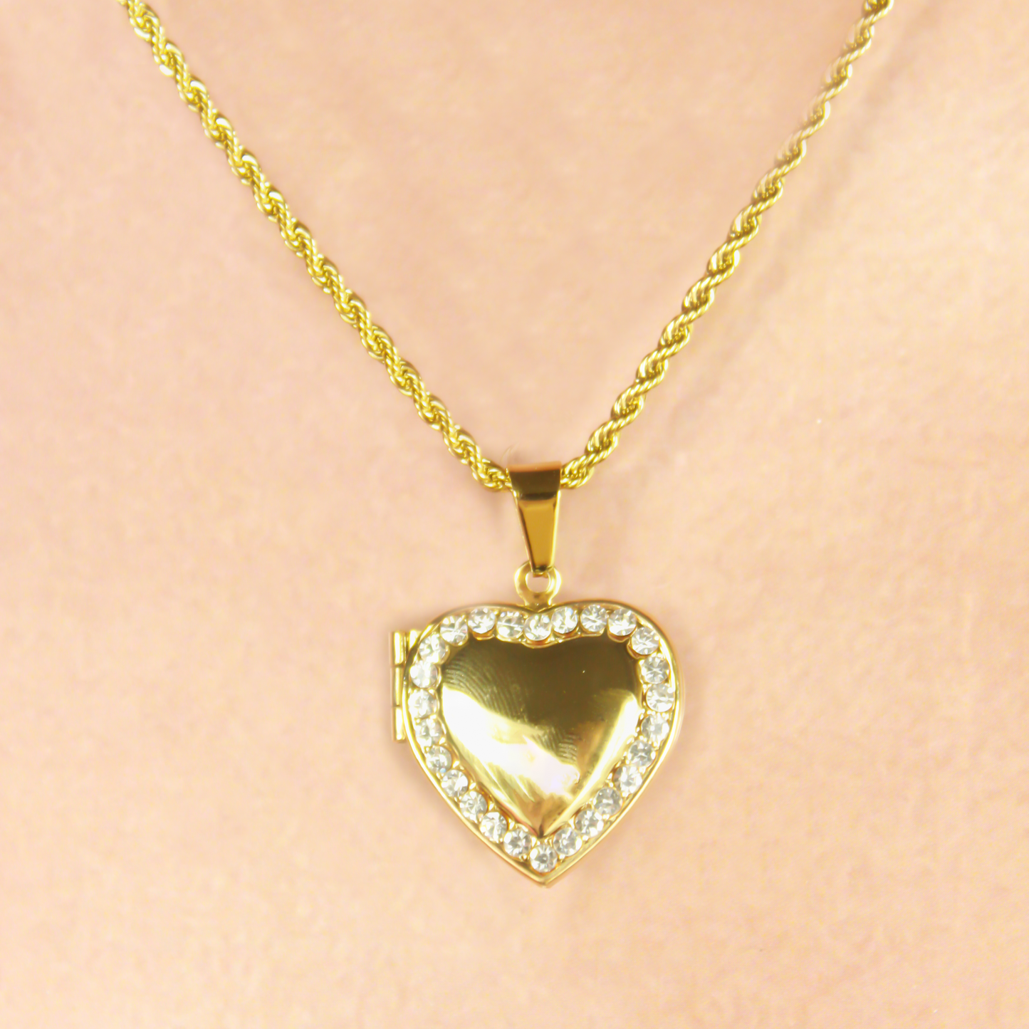 Collar Corazón Relicario Acero Inoxidable 2Z8