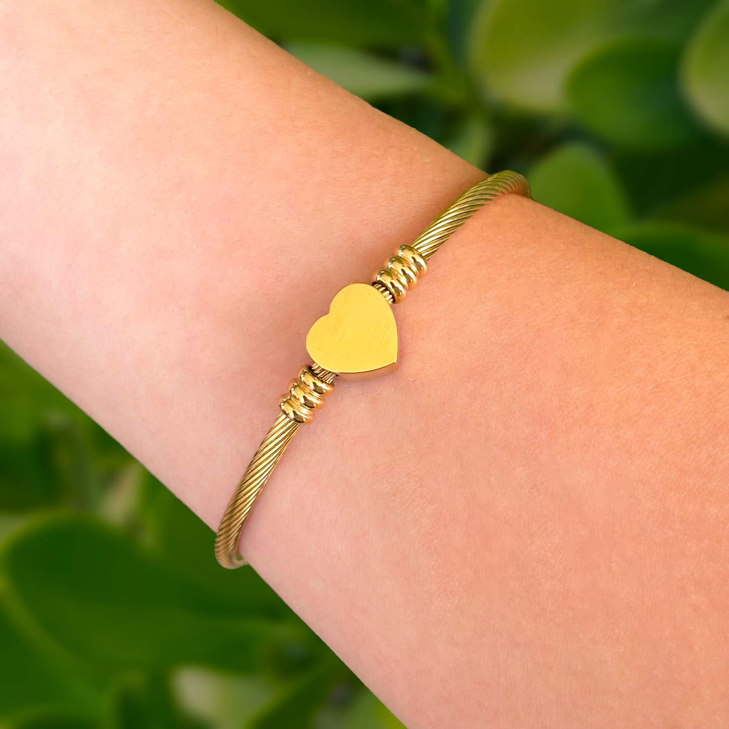 Pulsera Corazón Dorada Acero Inoxidable  1i7