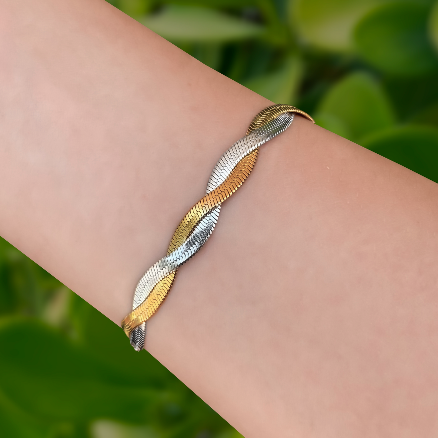 Pulsera Cruzada Plateada y Dorada Acero Inoxidable 2Z5