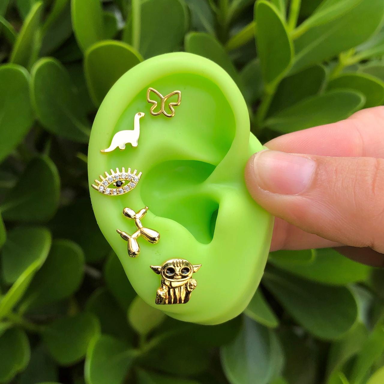 Aretes Mariposa Chapa de Oro 18K Az213