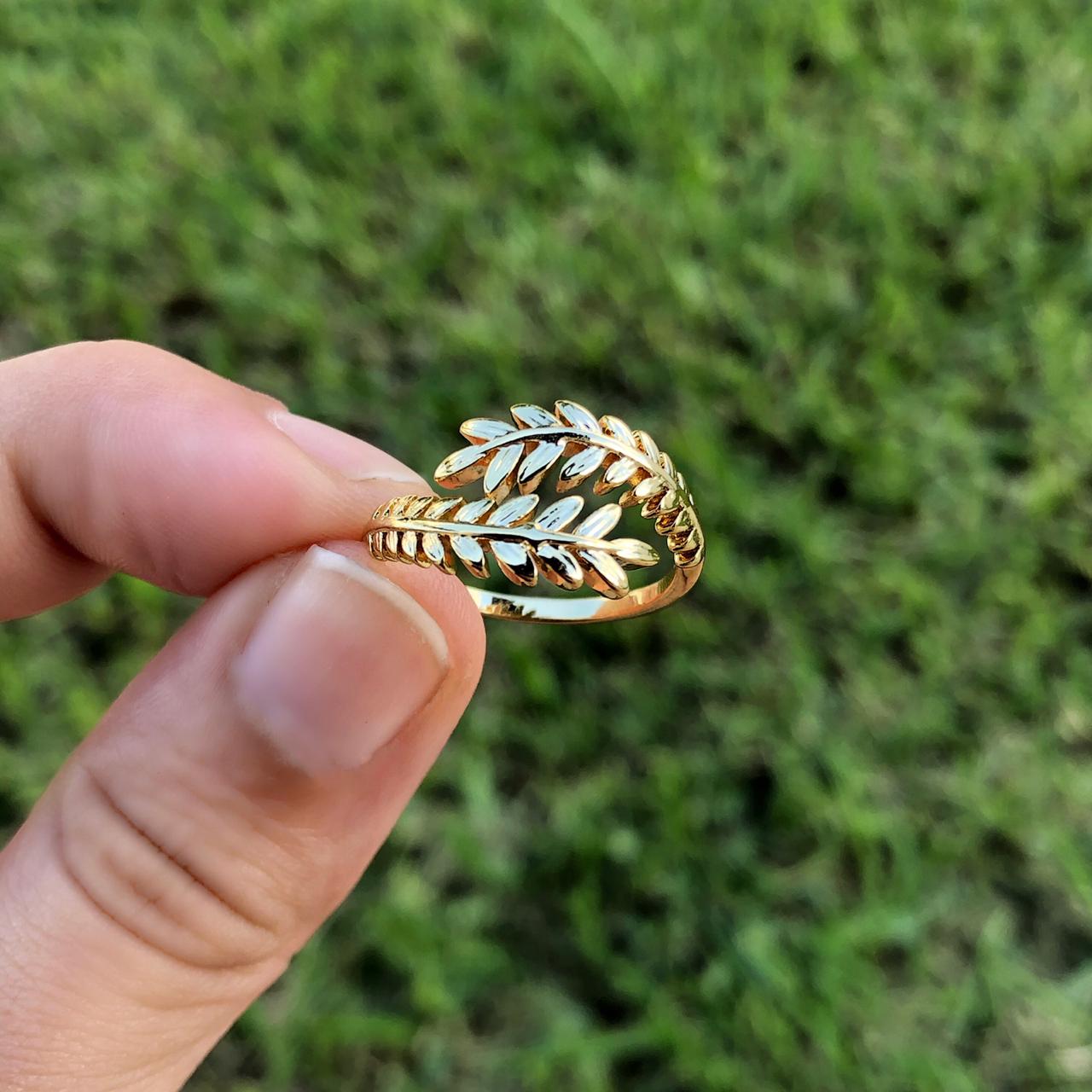 Anillo Laureles Chapa de Oro Ajustable R717