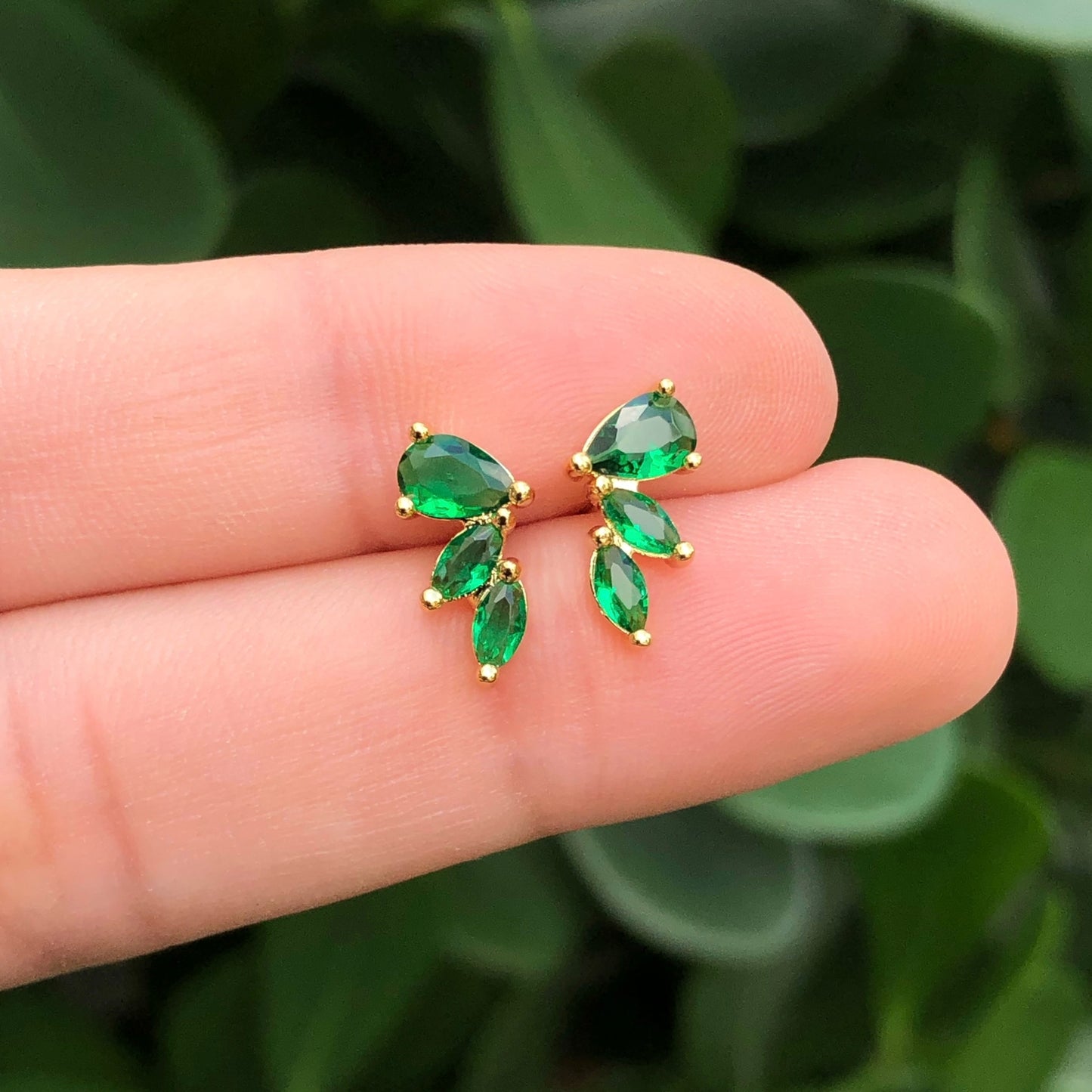 Aretes Zirconia Verde Chapa de Oro Az235