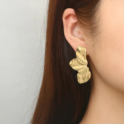 Aretes Hoja Dorada Acero Inoxidable 1M1