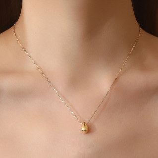Collar Gota Pequeña Dorada Acero Inoxidable 2L5