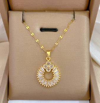 Collar Trébol de Aro Zirconias Acero de Titanio  1A2