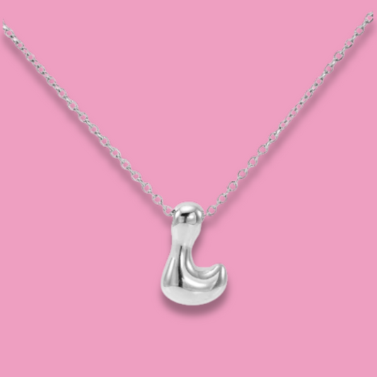 Collar Plateado Letra ¨L¨ Acero Inoxidable  2L1