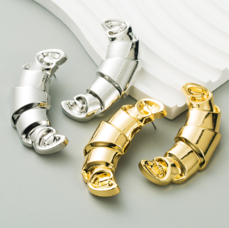 Aretes Chunky Croissant Plateado  3E1