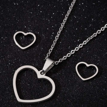 Collar y Aretes Corazon Plateado  Acero Inox 1B3