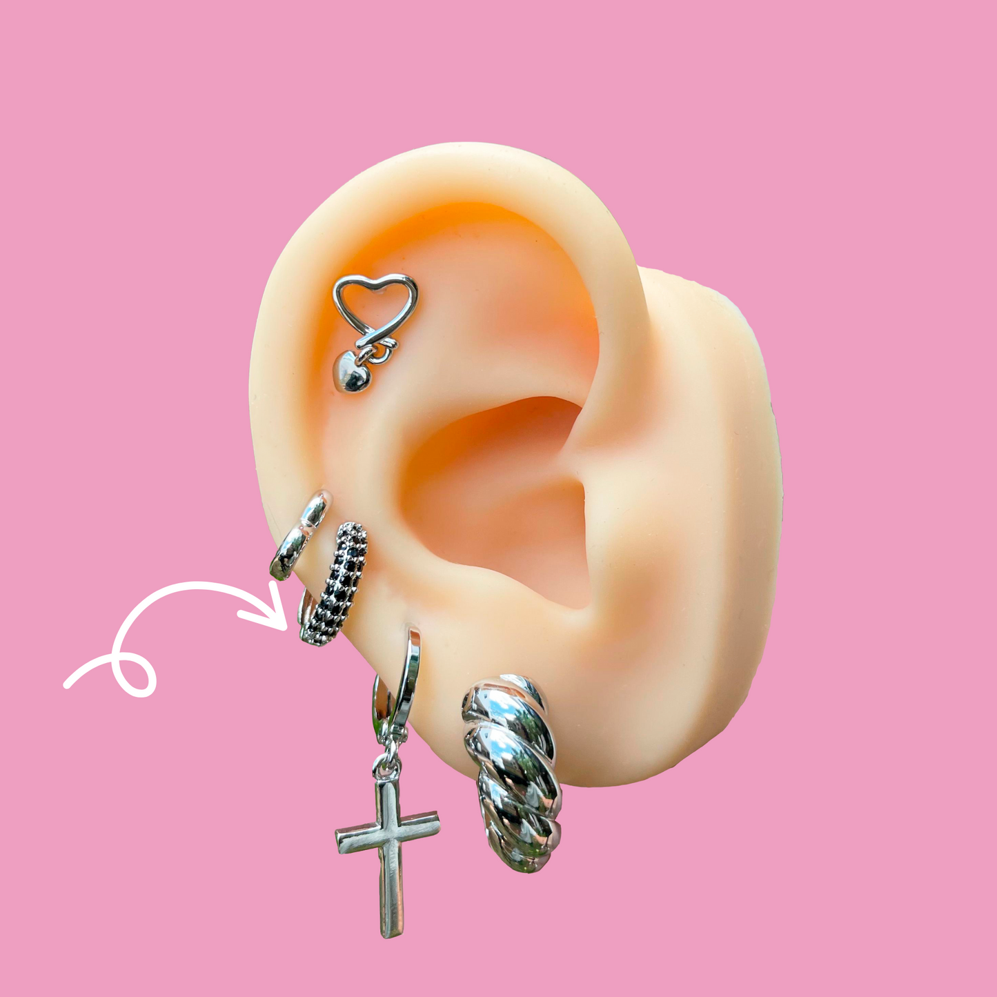 Aretes Arracada Plateada Con Zirconias Negras Chapa de Oro R783